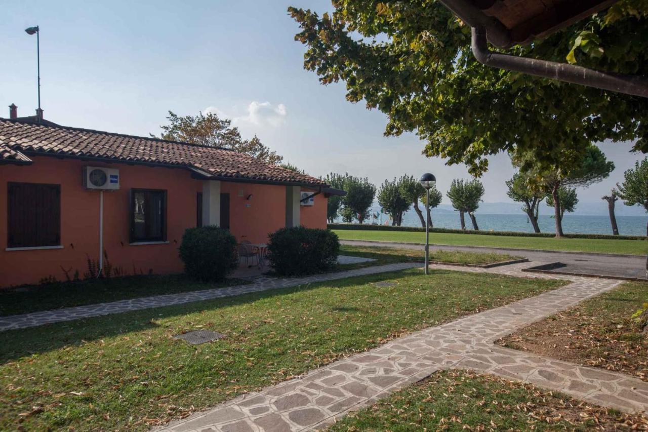 Holiday Homes in Sirmione/Gardasee 22174 Buitenkant foto