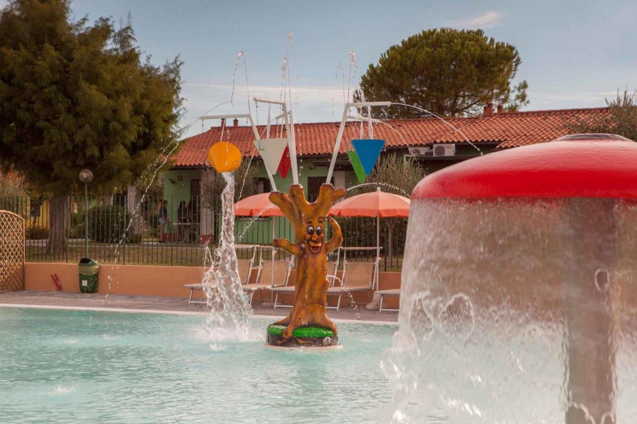 Holiday Homes in Sirmione/Gardasee 22174 Buitenkant foto